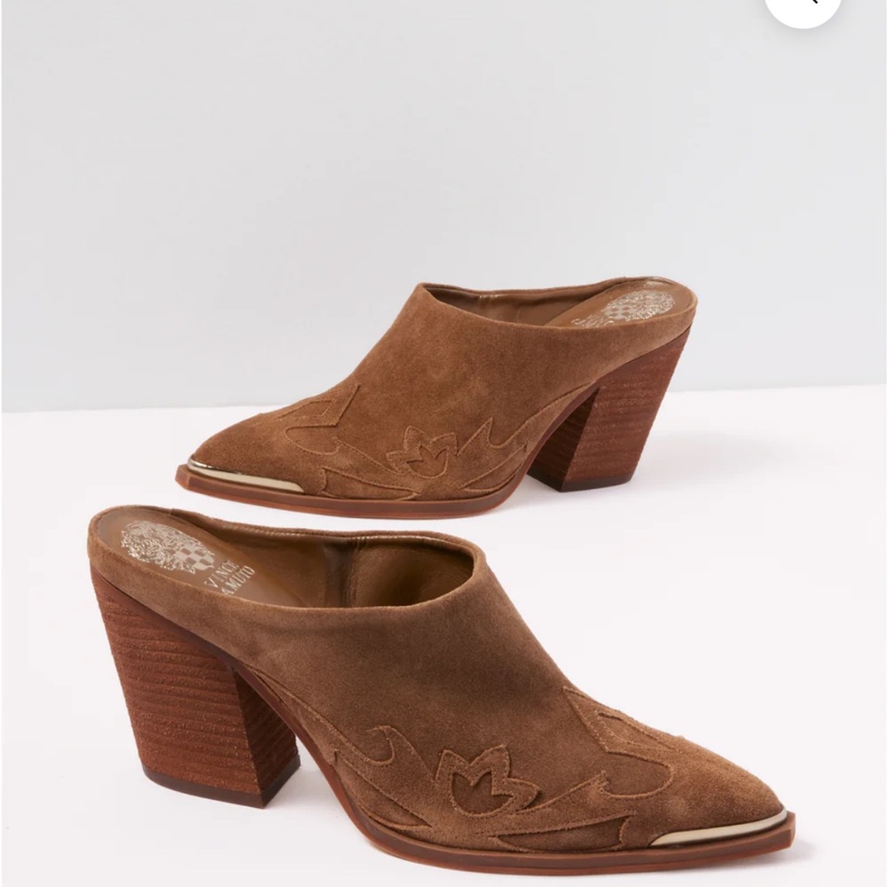 Vince Camuto Greta Western Clog